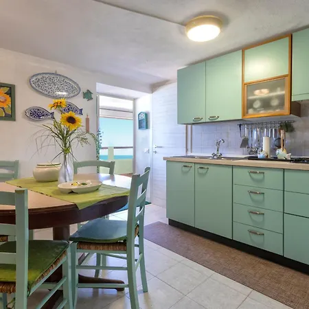 Holiday home Casa Nel Mare